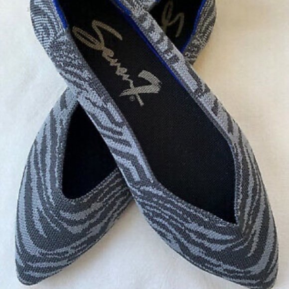 Seven7 Shoes - NWOB SEVEN7 Gray Zebra Elsa Point Flats - Sz 10